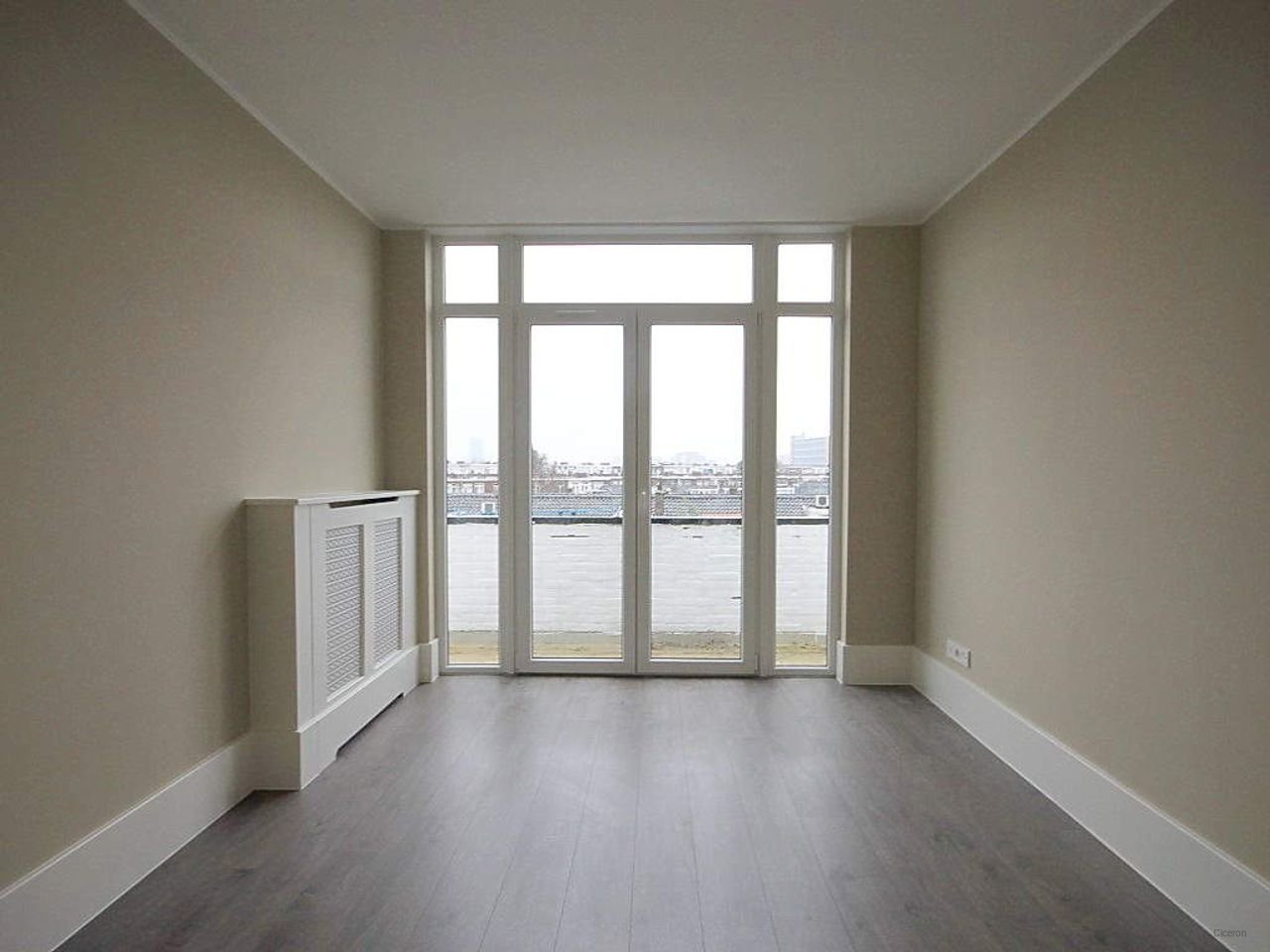 Groot 4-kamer appartement in Moerwijk - Afbeelding 4