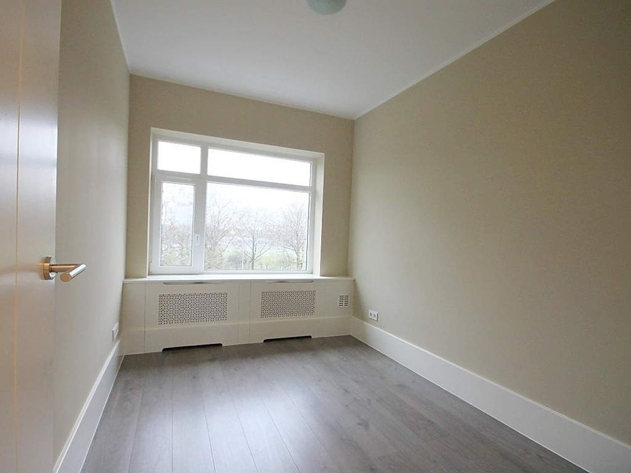 Groot 4-kamer appartement in Moerwijk - Afbeelding 8