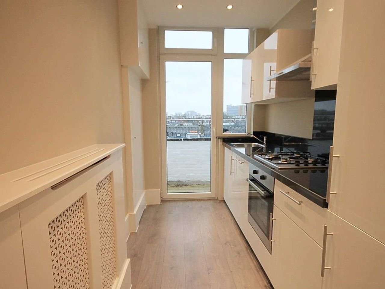 Groot 4-kamer appartement in Moerwijk - Afbeelding 22