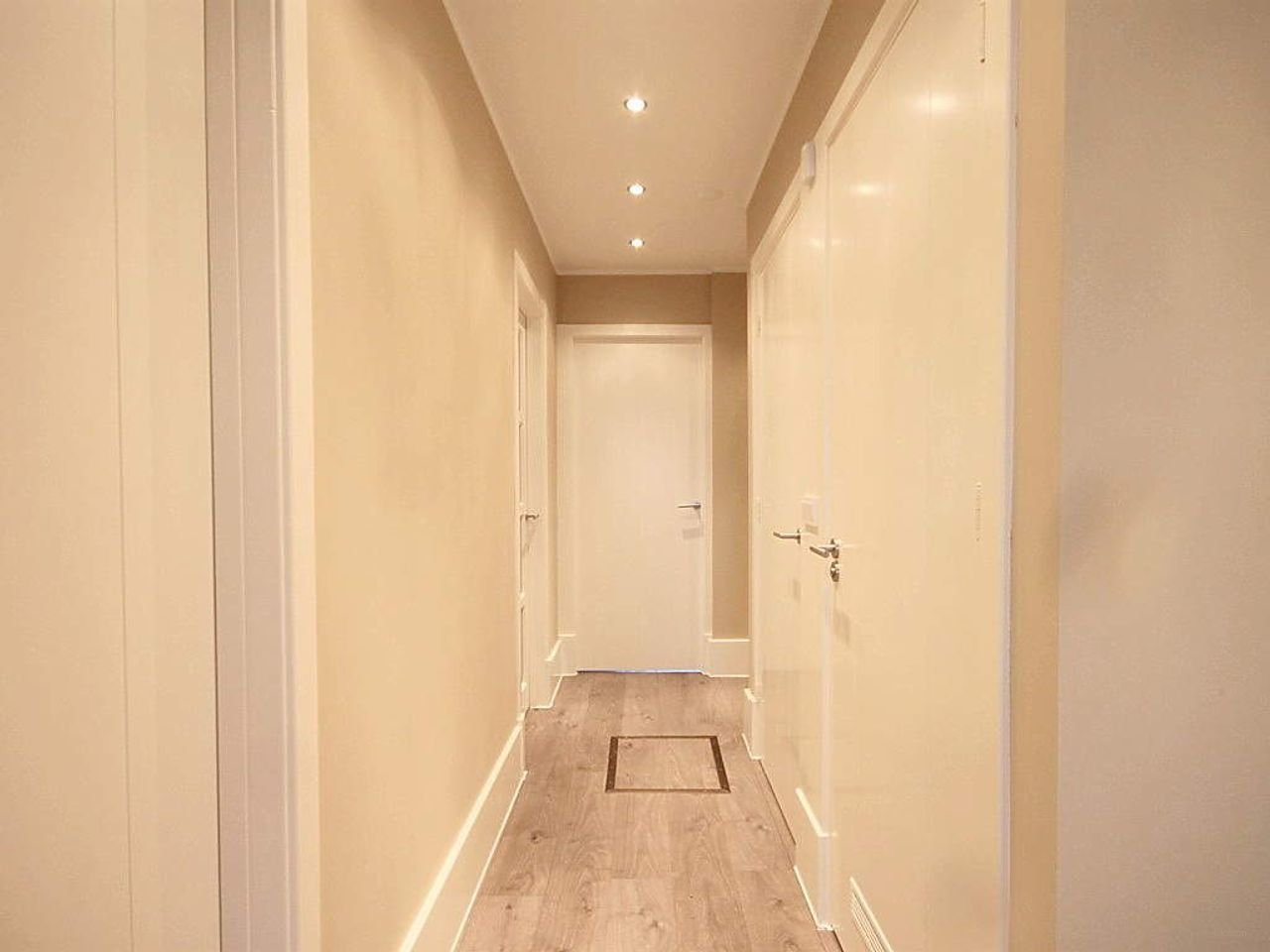 Groot 4-kamer appartement in Moerwijk - Afbeelding 28