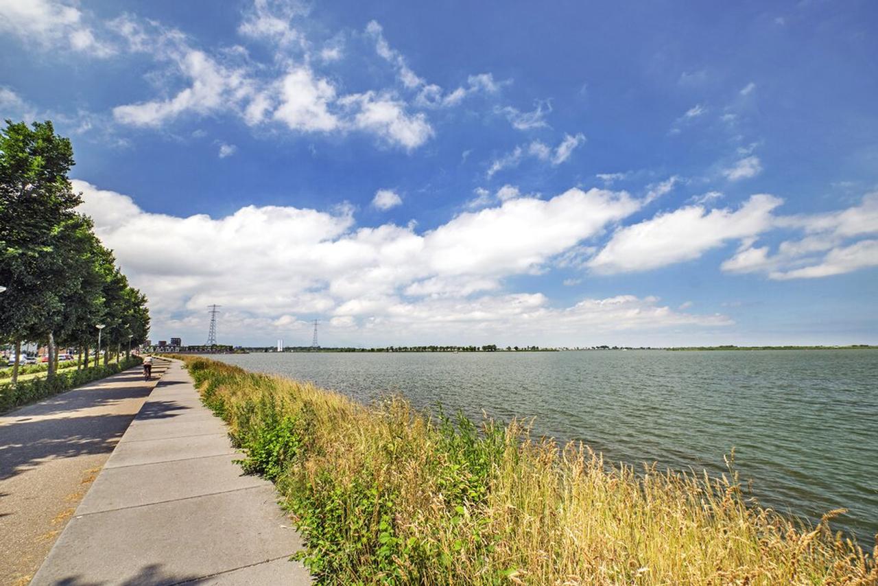 90 m2 met licht en uitzicht op IJmeer - Afbeelding 24
