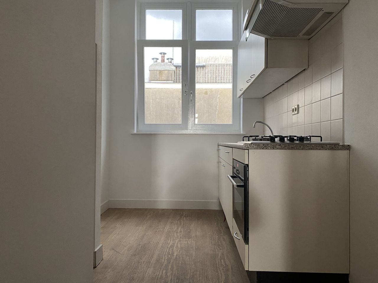 Licht 4-kamer hoekappartement met 3 balkons - Afbeelding 12