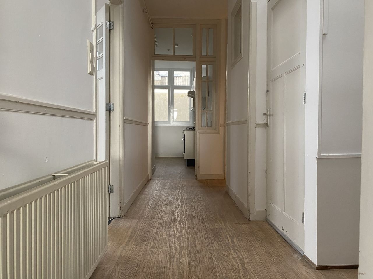 Licht 4-kamer hoekappartement met 3 balkons - Afbeelding 7