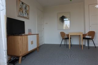 Gemeubileerd appartement met balkon - Afbeelding 2
