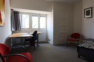 Gemeubileerd appartement met balkon - Afbeelding 4
