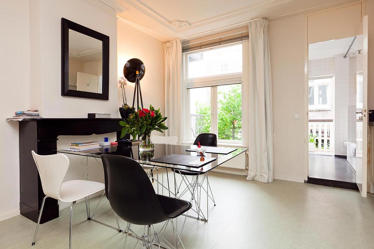Gemeubileerde studio van 49 m² in hartje Amsterdam - Afbeelding 2