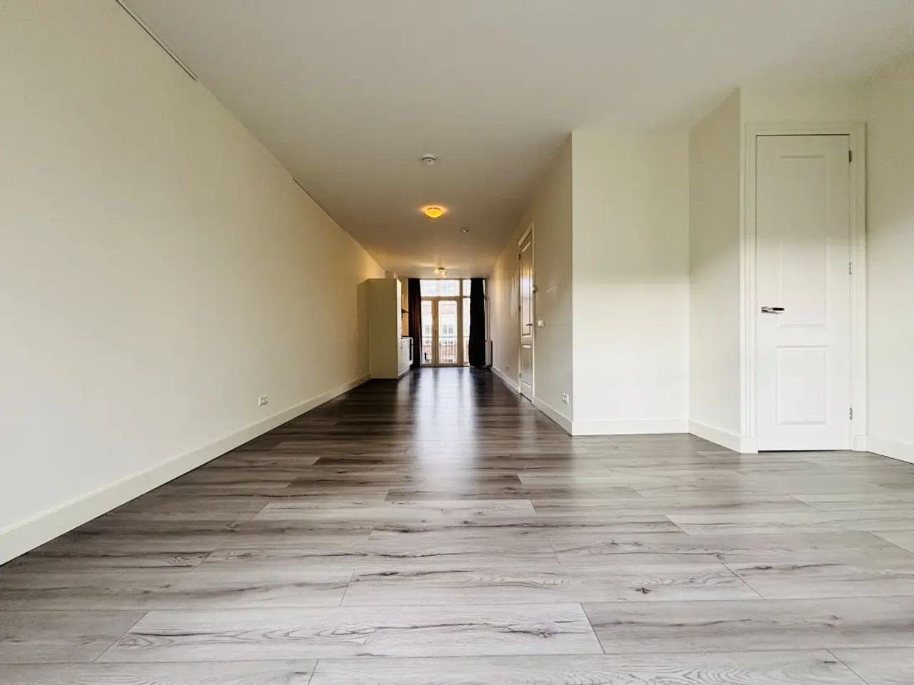 Royale maisonnette (109m²) in Hillesluis - Afbeelding 2