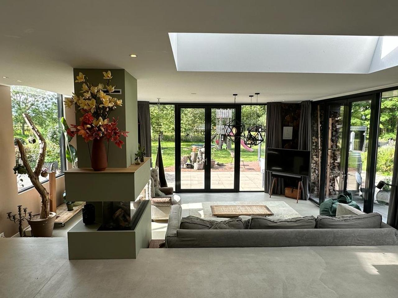 Spacious villa with large garden in Muiderberg - Image 34