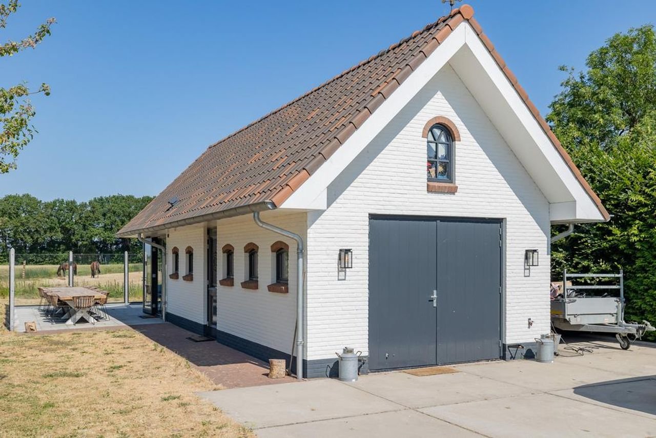 Royale villa met grote tuin in Muiderberg - Afbeelding 45