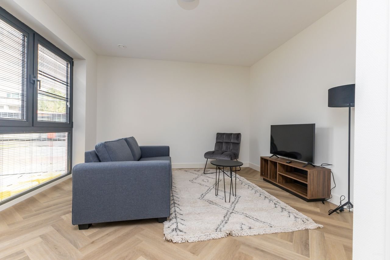 Modern short-stay appartement met tuin aan de Spoorlaan - Afbeelding 3