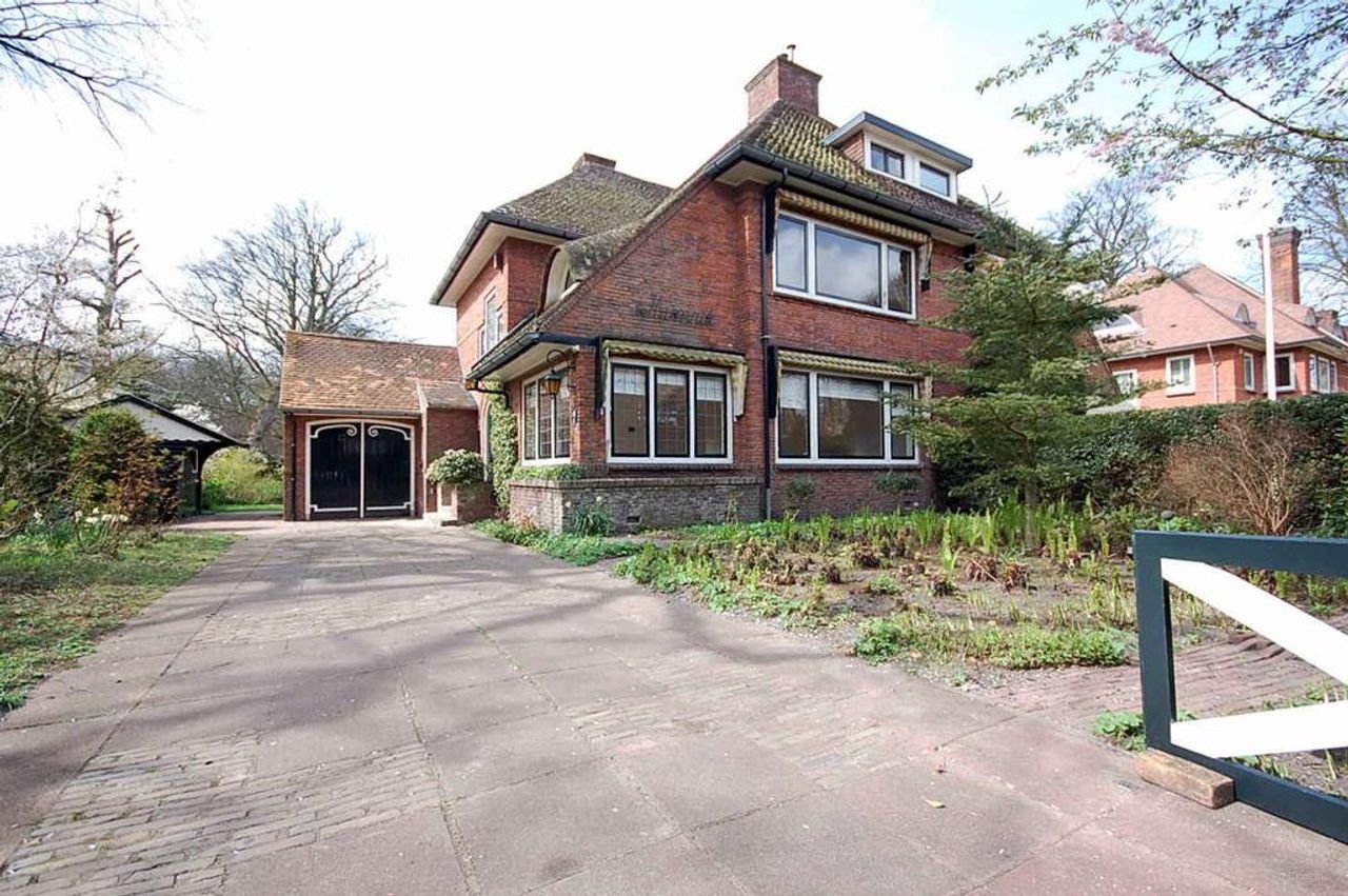 Halfvrijstaande villa aan de Paauwvijver - Afbeelding 2