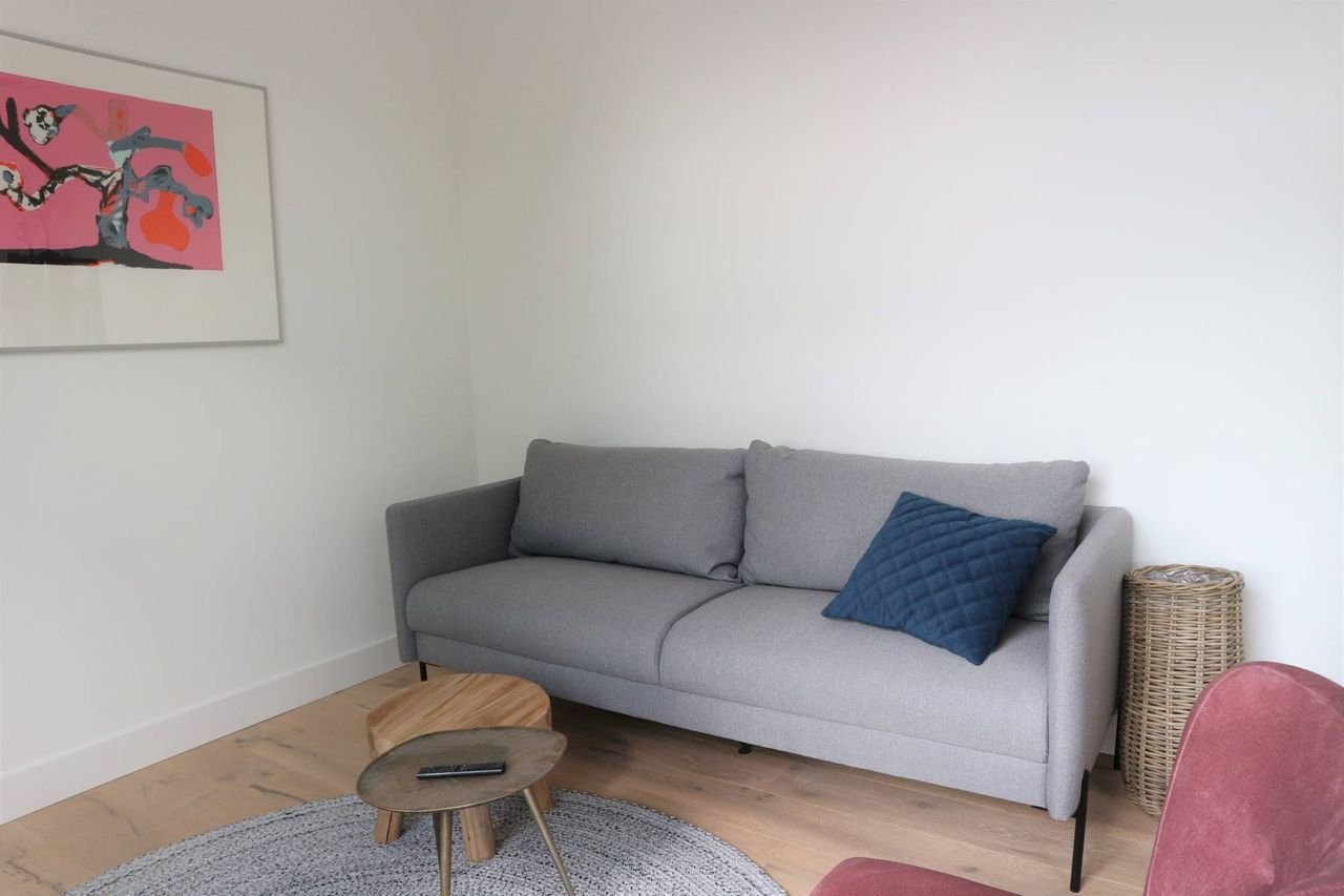 Furnished 1-bedroom apartment in Schiedam - Image 4