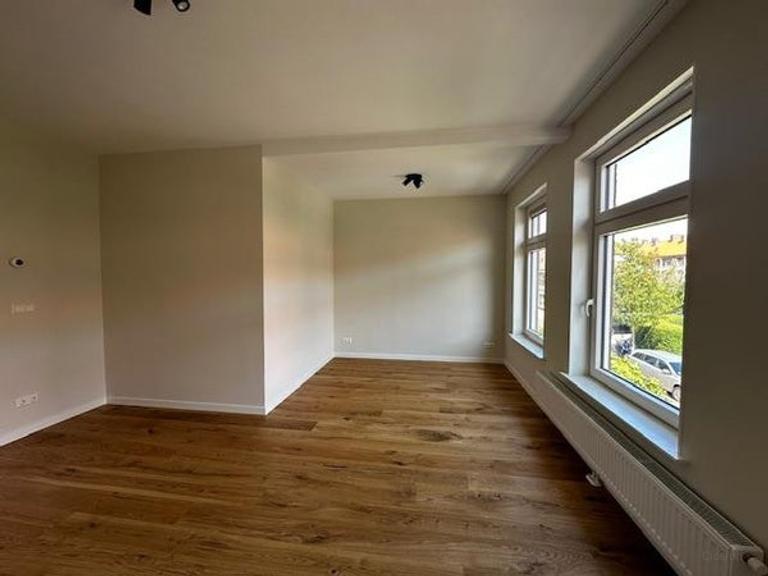 Renovated duplex with 3 bedrooms - Image 4
