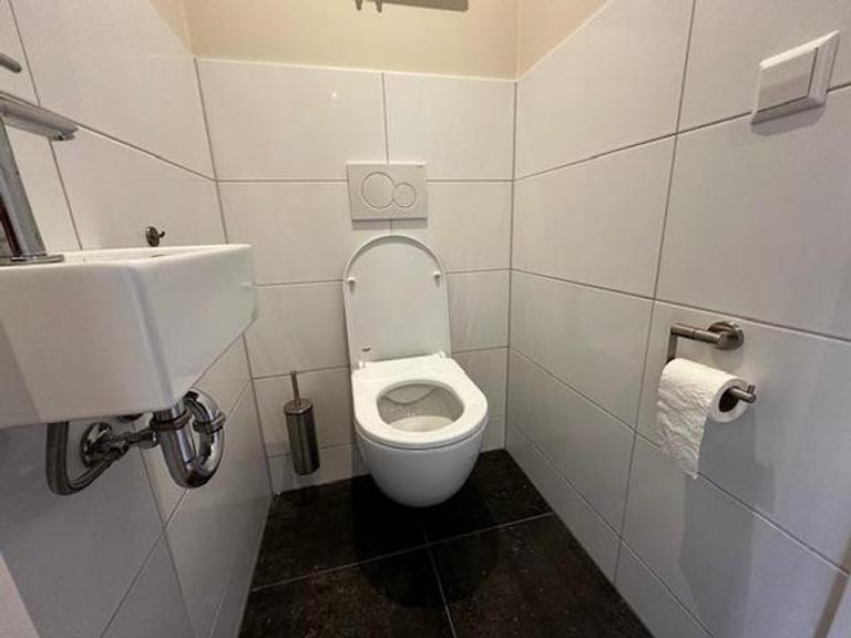 Renovated duplex with 3 bedrooms - Image 11