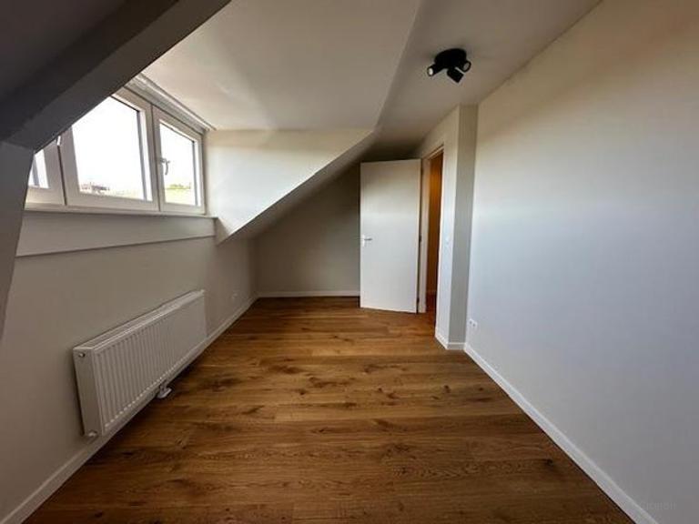 Renovated duplex with 3 bedrooms - Image 15