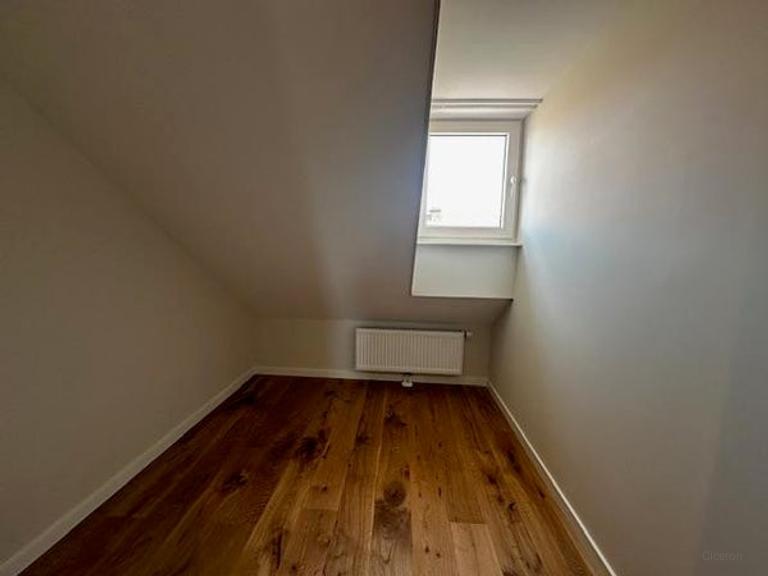 Renovated duplex with 3 bedrooms - Image 22