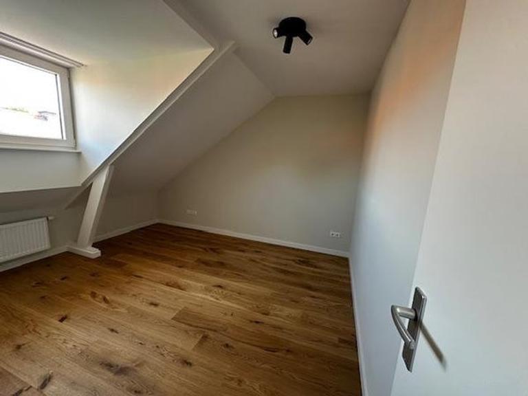 Renovated duplex with 3 bedrooms - Image 26