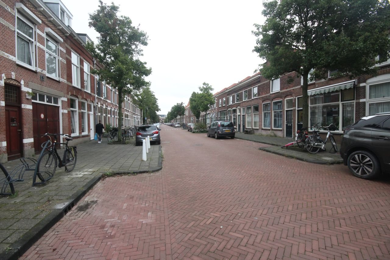 Ground floor apartment with garden near Zijlpoort - Image 21