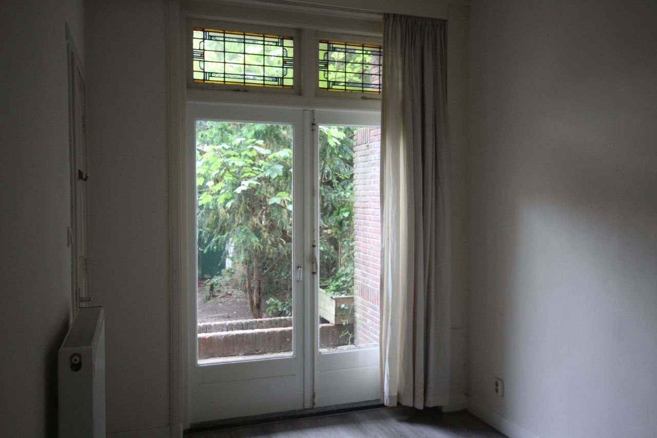 Ground floor apartment with deep garden in Meerburg - Image 19