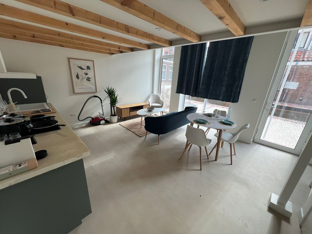 Modern short-stay appartement Noordeinde - Afbeelding 6