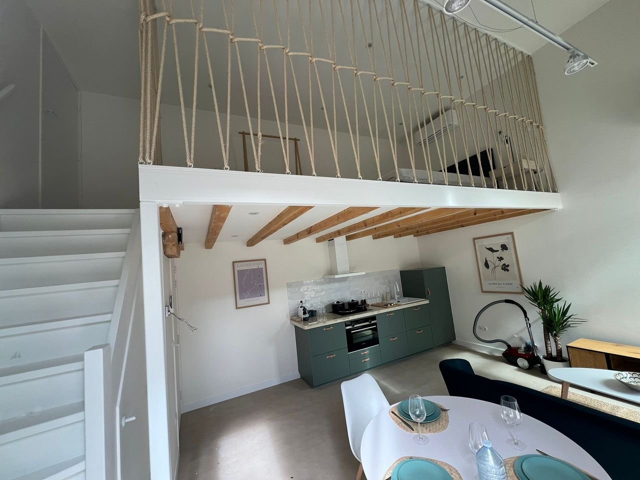 Modern short-stay appartement Noordeinde - Afbeelding 7