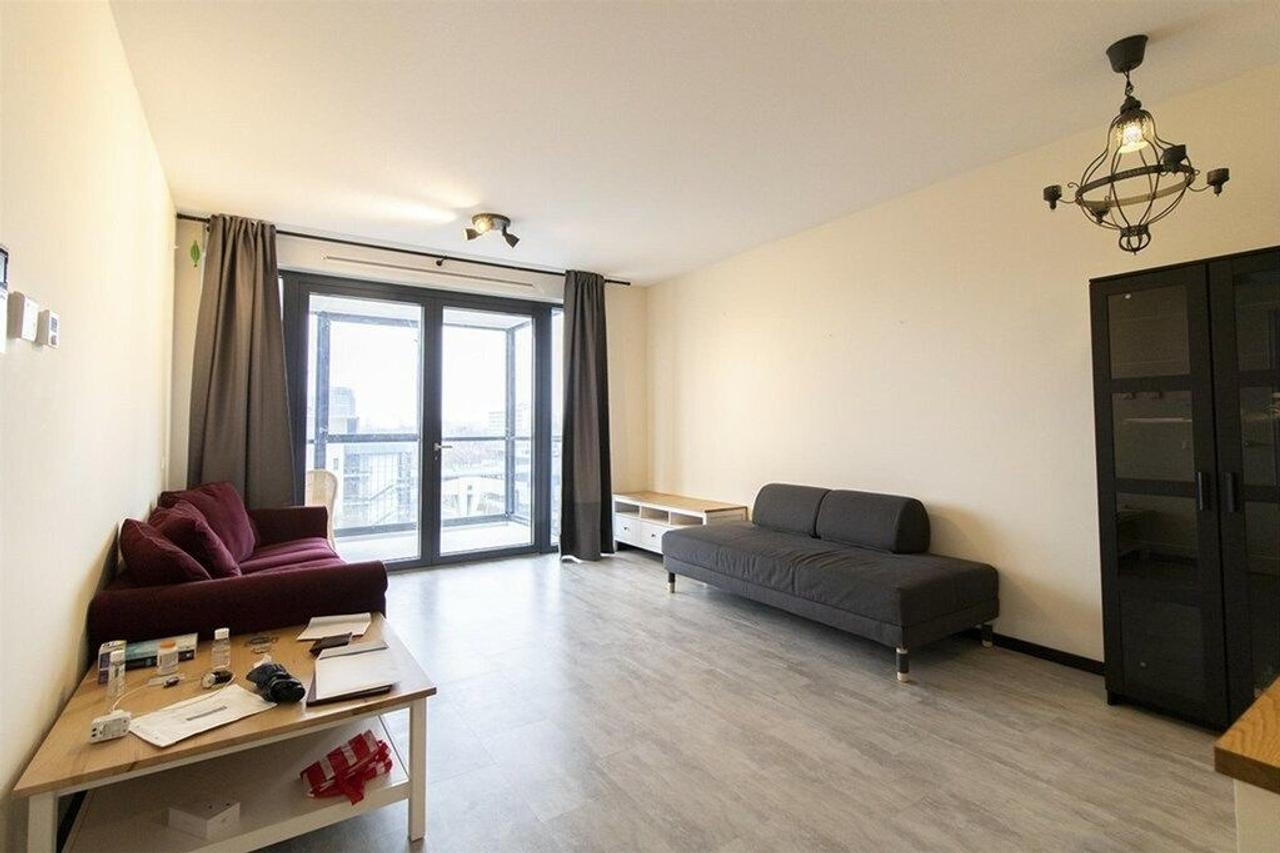 Gemeubileerd 3-kamerappartement met parkeerplaats - Afbeelding 2