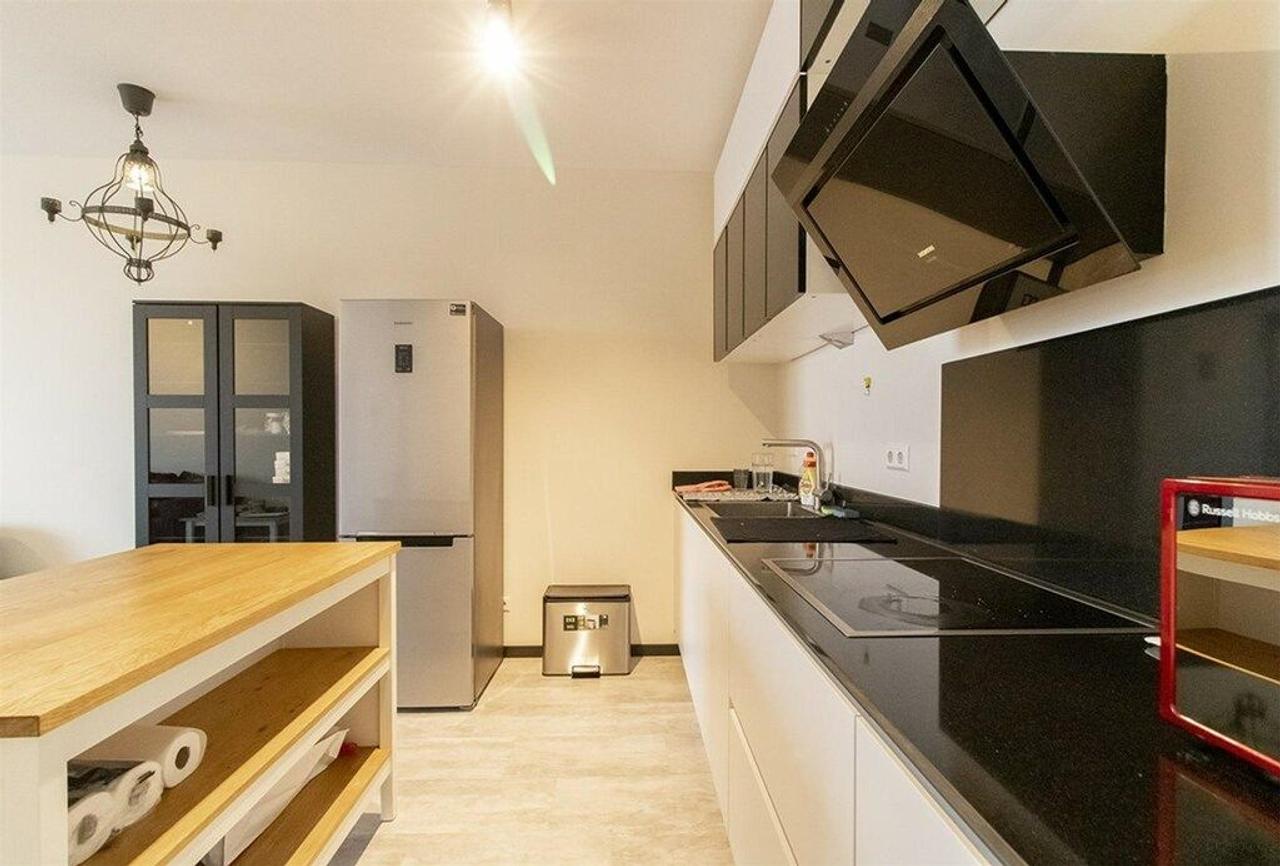 Gemeubileerd 3-kamerappartement met parkeerplaats - Afbeelding 4