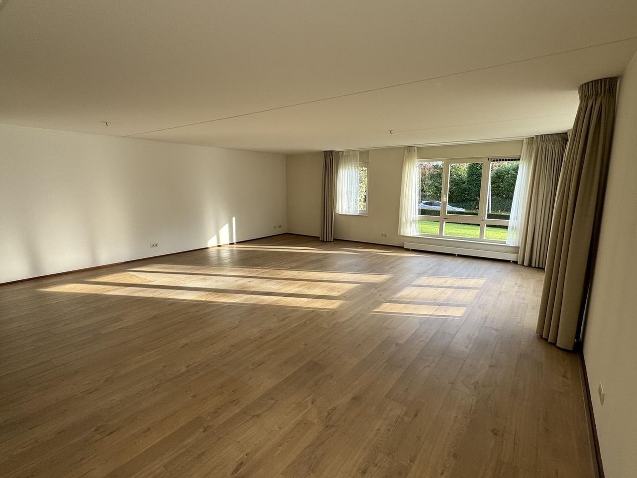 Zonnig gelijkvloers wonen in Laren - Afbeelding 2