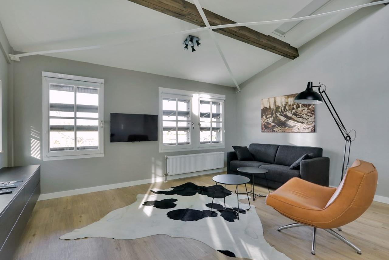 Furnished short-stay loft in Veldhoven-Dorp - Image 5