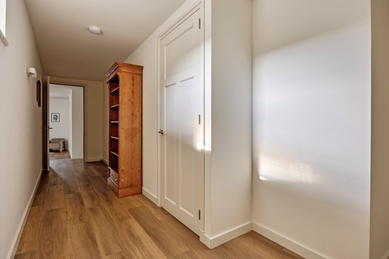 Ruim appartement in voormalig hotel De Kroon - Afbeelding 6