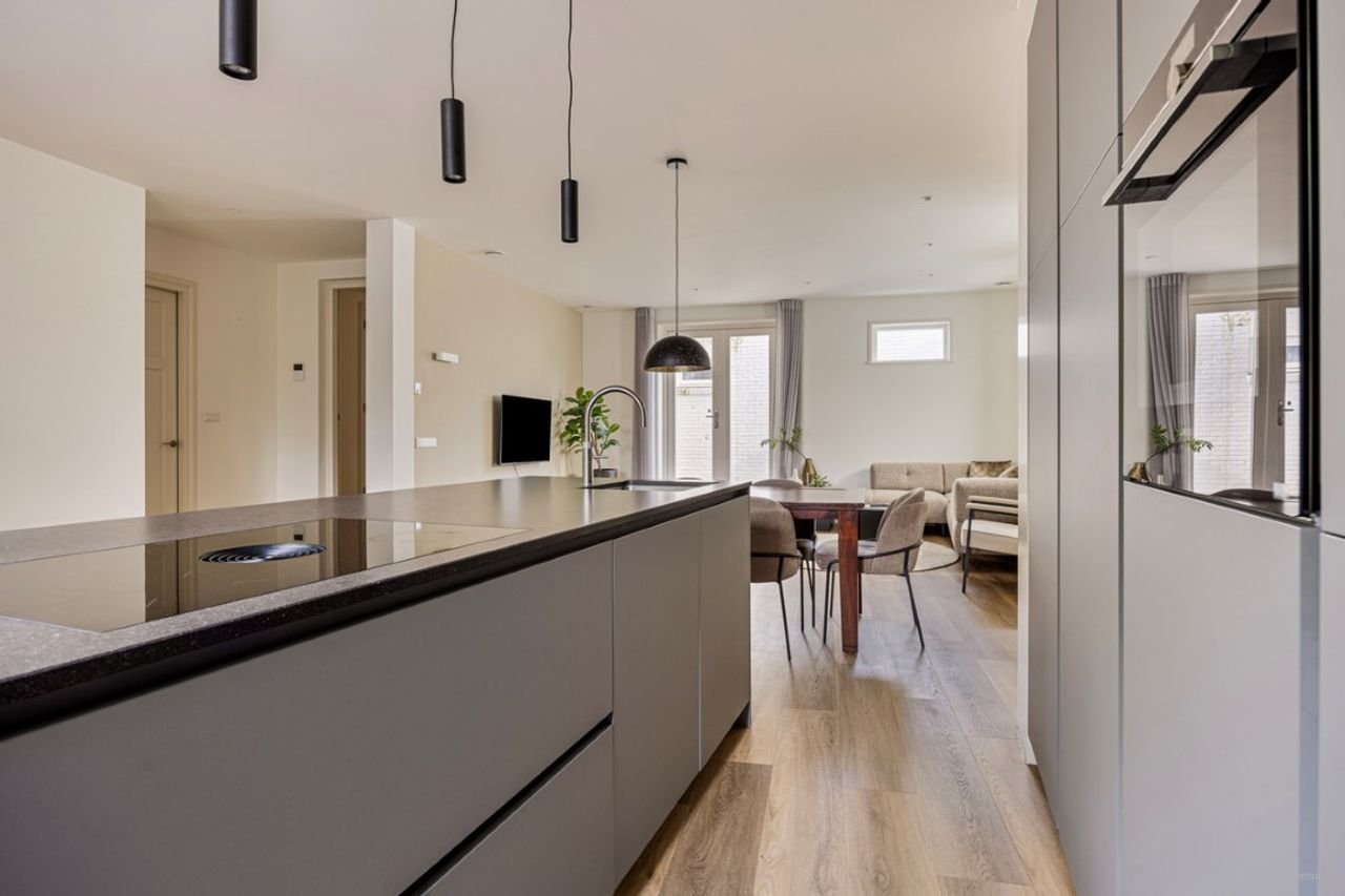 Ruim appartement in voormalig hotel De Kroon - Afbeelding 12