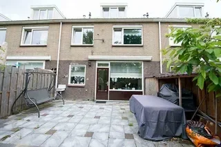 5-room house with sunny garden