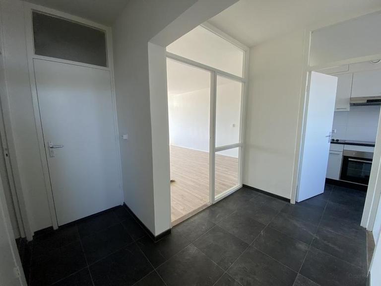 Licht 4-kamer hoekappartement (91m²) met zuidbalkon - Afbeelding 8