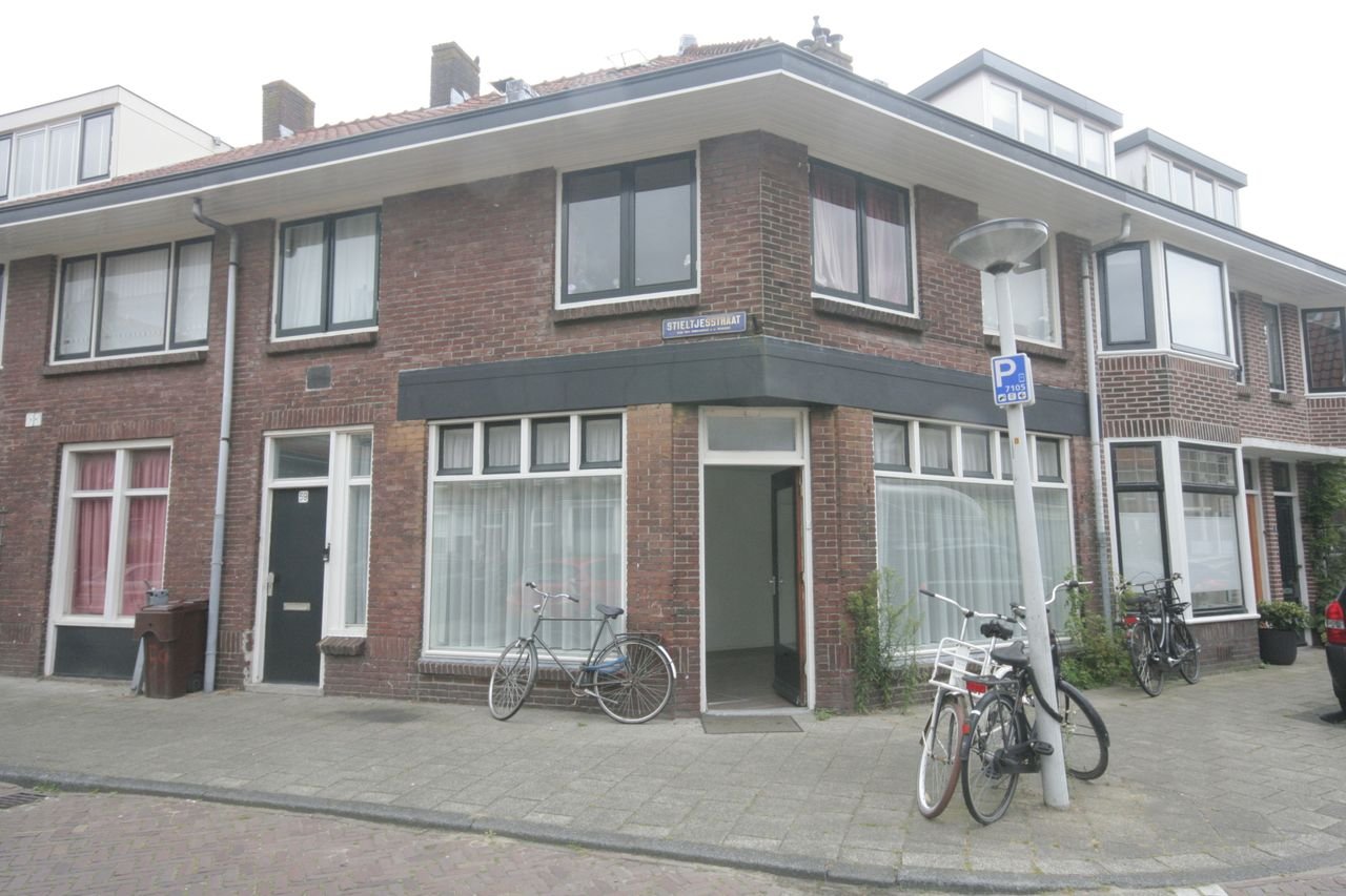 Room with new private kitchen in Leiden - Image 15