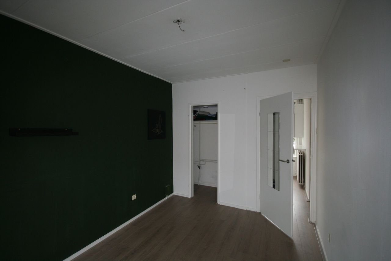 Spacious apartment with roof terrace on the Voorstraat - Image 9