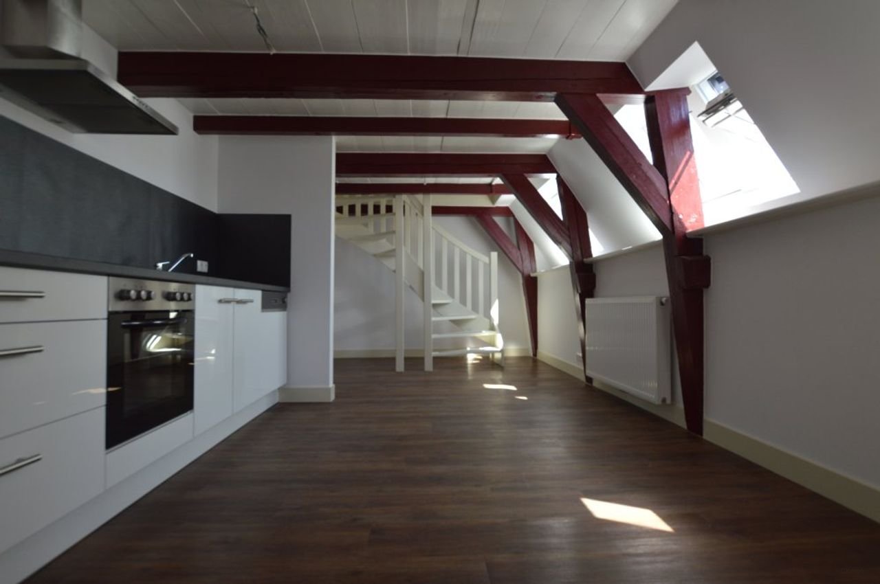 Spacious historic building on Aplein - Image 2