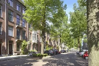 Gerenoveerd appartement bij het Vondelpark