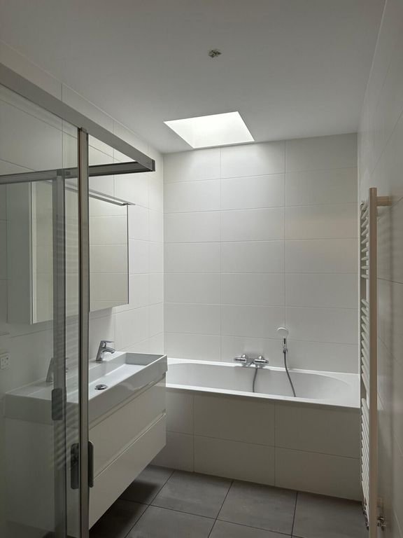 Gerenoveerd appartement bij het Vondelpark - Afbeelding 6