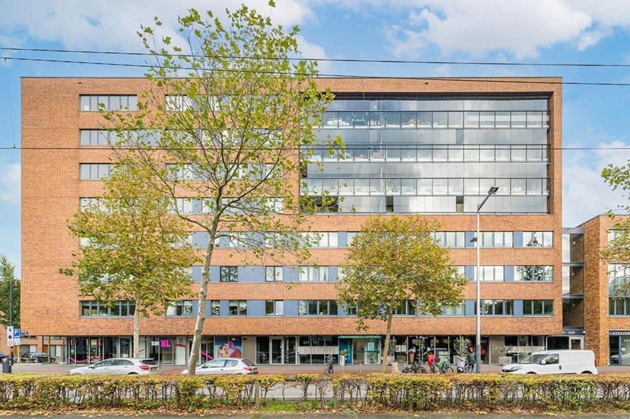 Modern appartement van 94m² aan de IJburglaan - Afbeelding 1