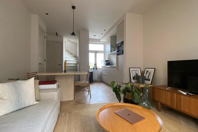 Gemeubileerd 2-kamerappartement met balkon - Afbeelding 4