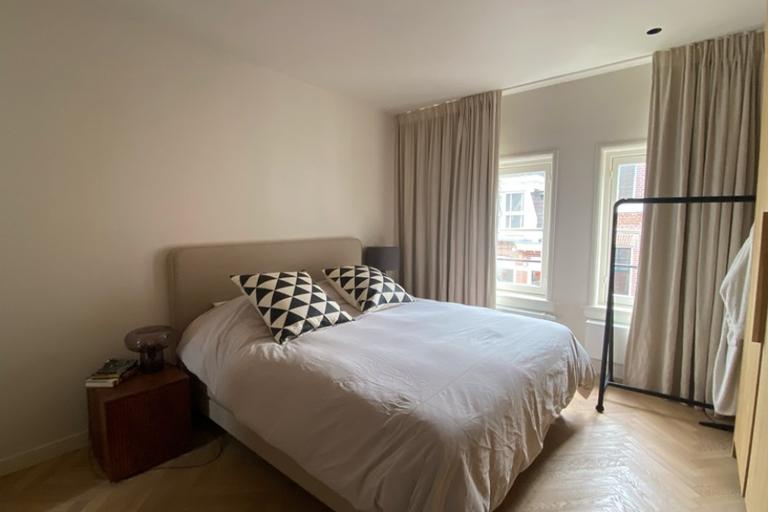 Gemeubileerd 2-kamerappartement met balkon - Afbeelding 9