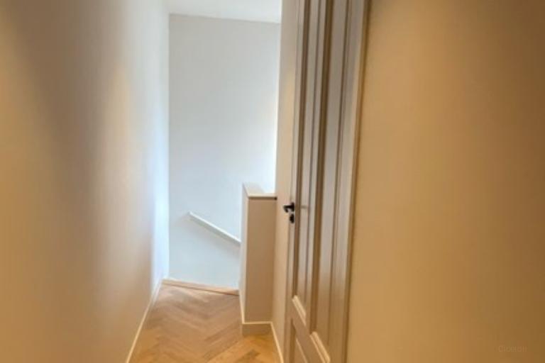 Gemeubileerd 2-kamerappartement met balkon - Afbeelding 15