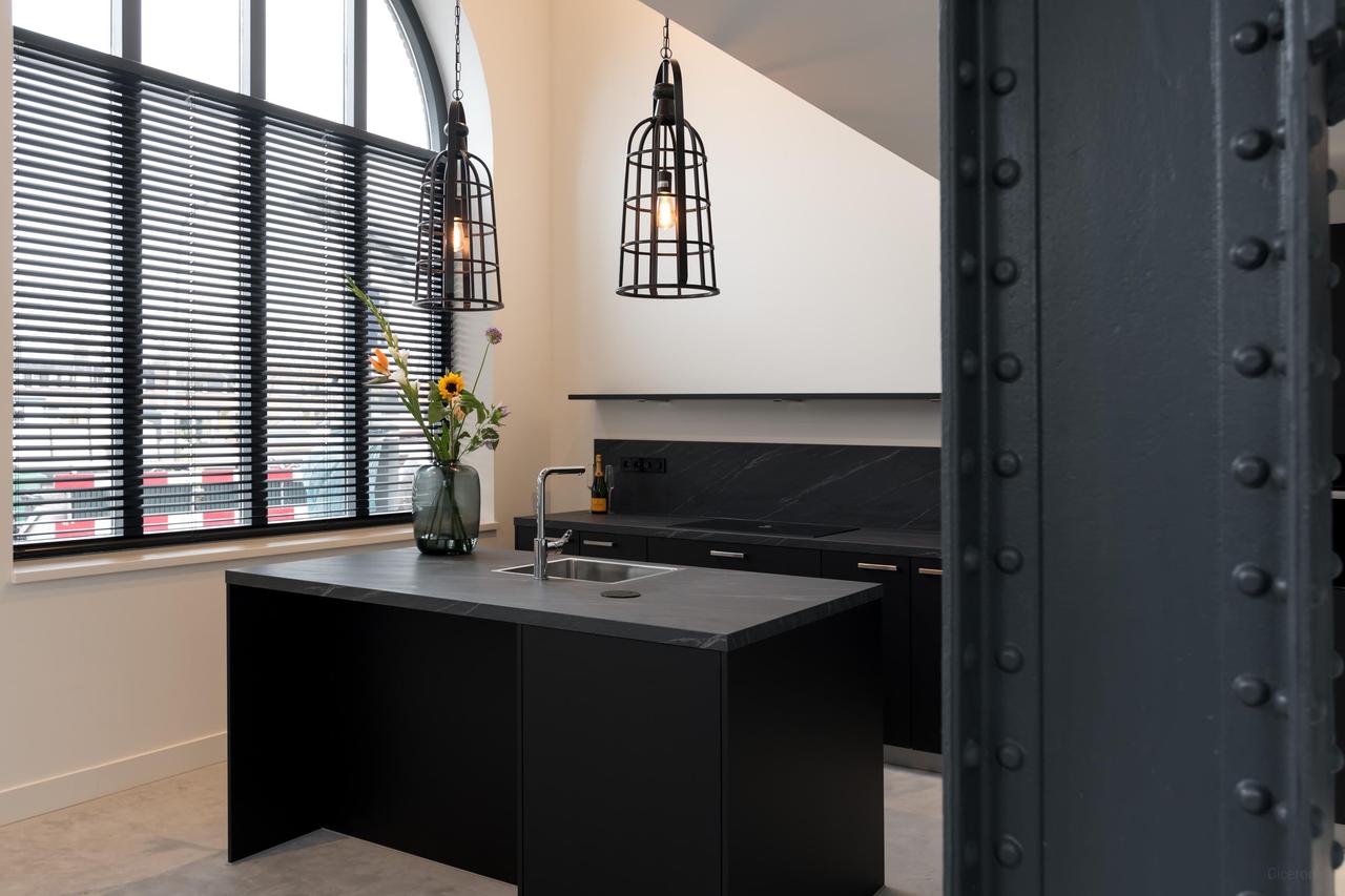 84 m² Loft on the Spaarne - Image 12
