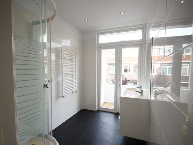 Fijn 3-kamerappartement in Laakkwartier - Afbeelding 8