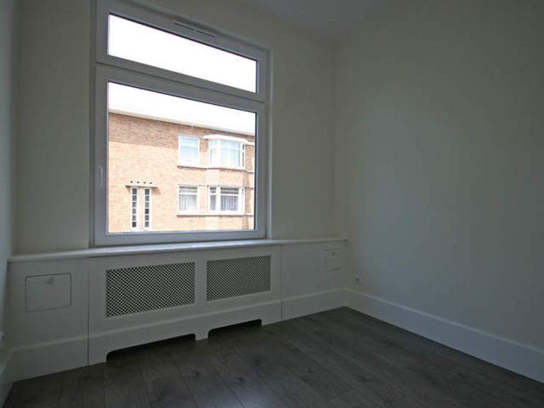 Licht 3-kamer appartement bij Zuiderpark - Afbeelding 8