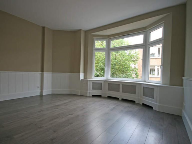 Licht 3-kamer appartement bij Zuiderpark - Afbeelding 3
