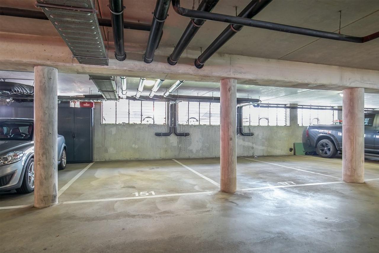 3-kamerappartement met balkon en parkeerplek - Afbeelding 23