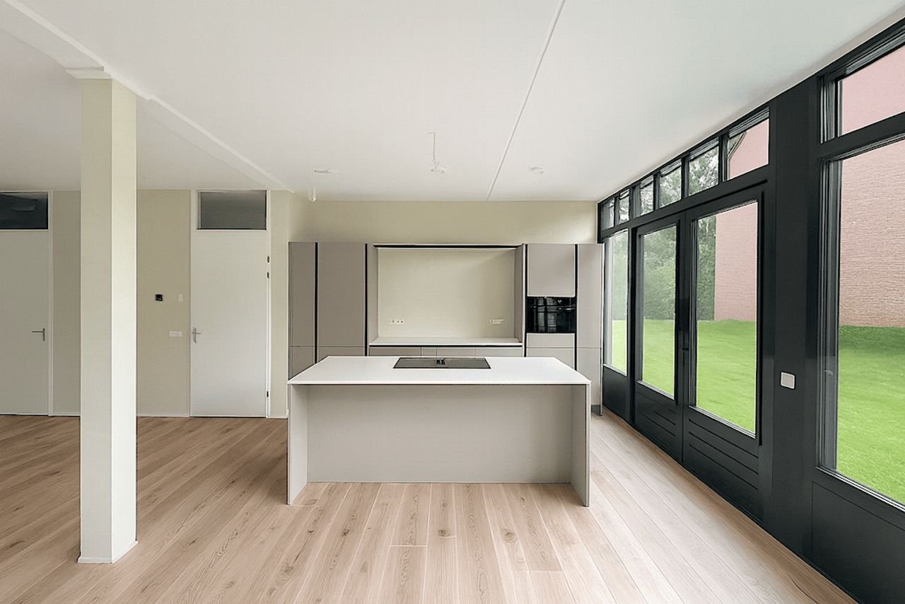 Uniek: 150m² met tuinhuis in Noord - Afbeelding 2