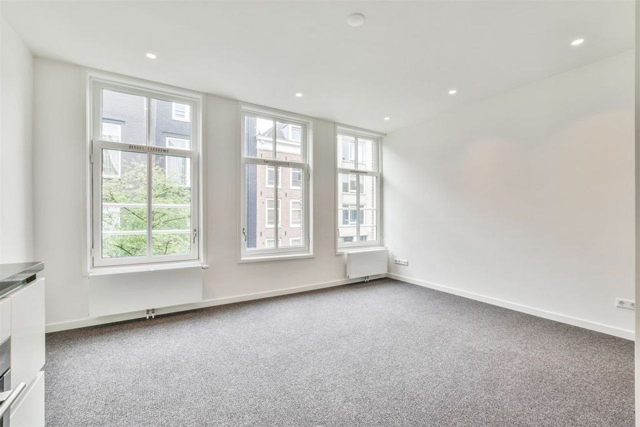 Licht 3-kamerappartement in hartje Pijp - Afbeelding 5