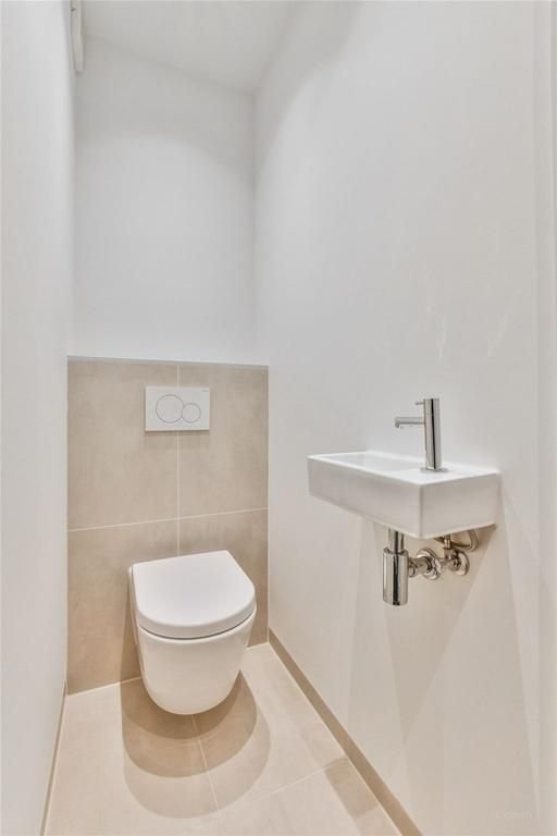 Licht 3-kamerappartement in hartje Pijp - Afbeelding 11